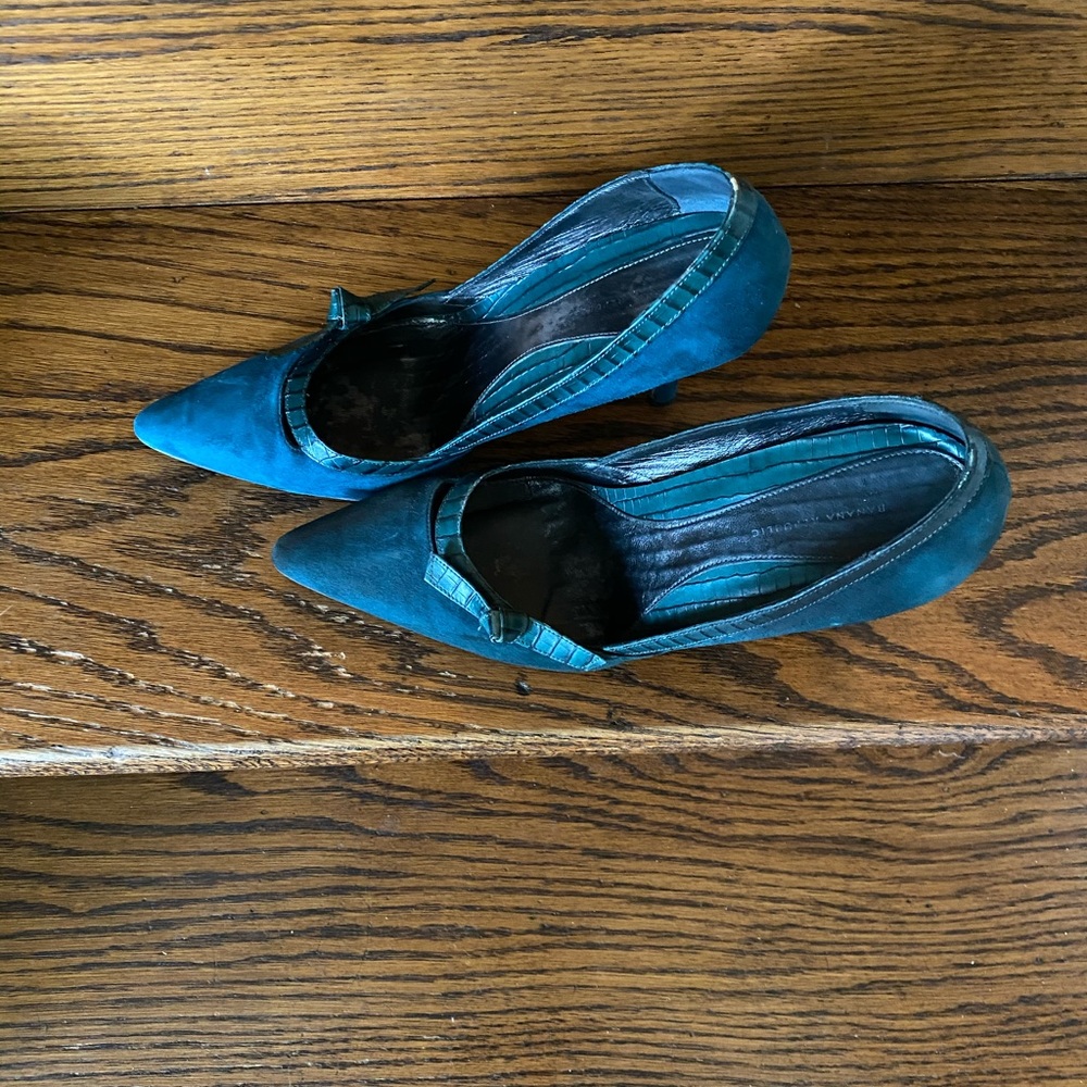 Banana Republic heels - Picture 4 of 7